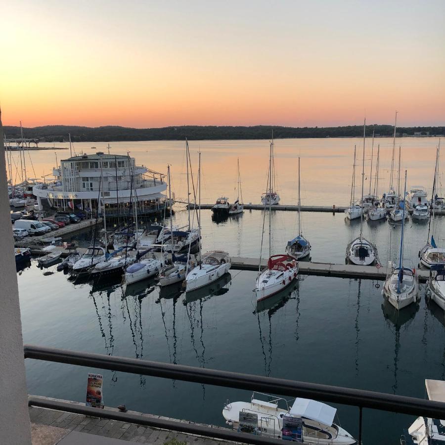 Pula Center Seaview Apartment Dış mekan fotoğraf