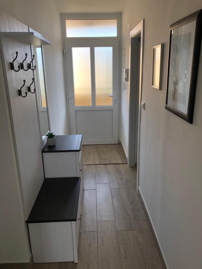 Pula Center Seaview Apartment Dış mekan fotoğraf